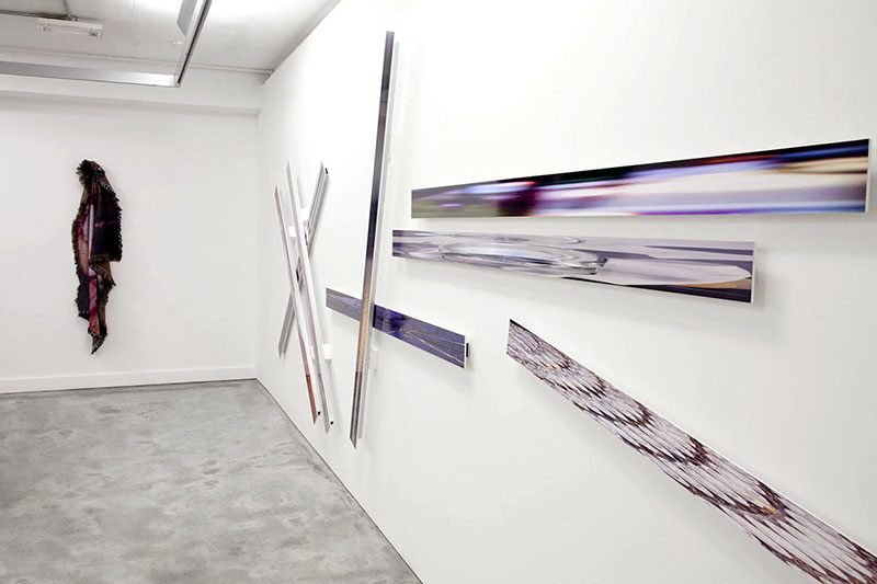 kate steciw live laugh love installation